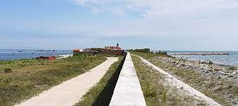 PELLESTRINA VENEZIA E LE ISOLE IN BICICLETTA