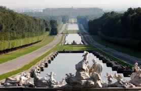 caserta CASERTA – NAPOLI – CAPRI e la Costiera Amalfitana