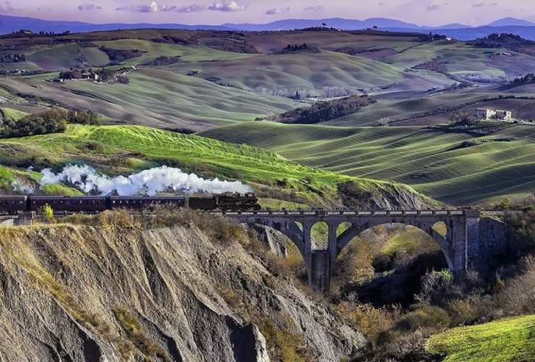 TRENO A VAPORE da Siena a Montalcino - la Terra del Brunello 03/04 ottobre 2020 Treno Natura 5 768x520 1 - TRENO A VAPORE da Siena a Montalcino - la Terra del Brunello 03/04 ottobre 2020