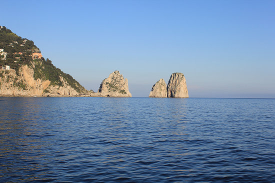 NUOVE ORDINANZE FERRAGOSTO 2020 capri i faraglioni visti - NUOVE ORDINANZE FERRAGOSTO 2020