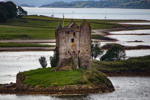 Castello nelle Highlands 300x200 - Atmosfere invernali: Highlands e Burns Night - 21/26 gennaio 2026